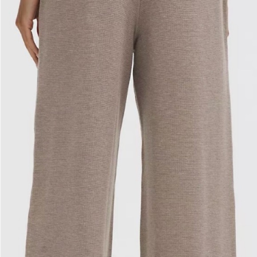 lululemon Scuba waffle Mid Rise Wide-Leg Pant & Jacket - Picture 12 of 16